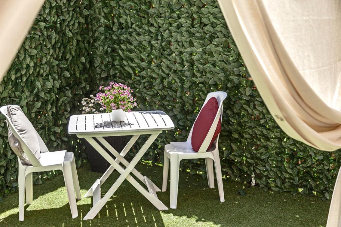 Garden Sant'Avendrace Villa Cagliari Exterior foto